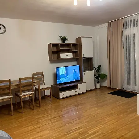 Apartment Am Konigsplatz